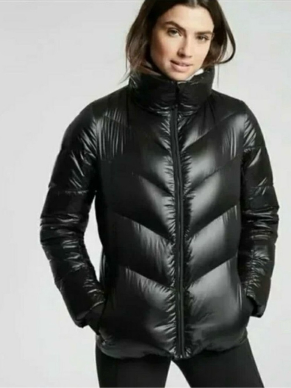 Athleta Lofty Down Jacket Black Sz M Lightweight Shiny Water Repellent Insulated